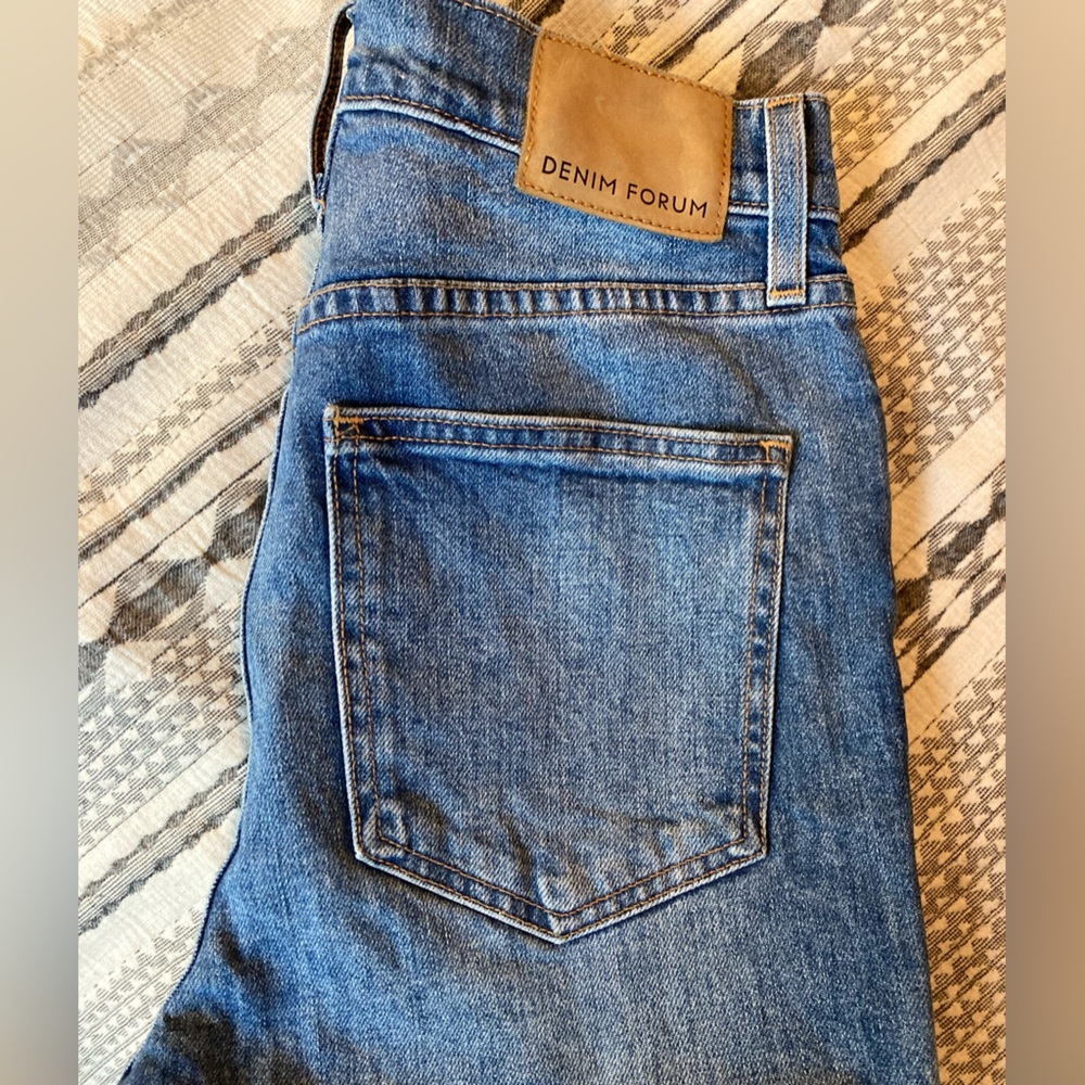 Aritzia (Denim Forum) Yoko jeans